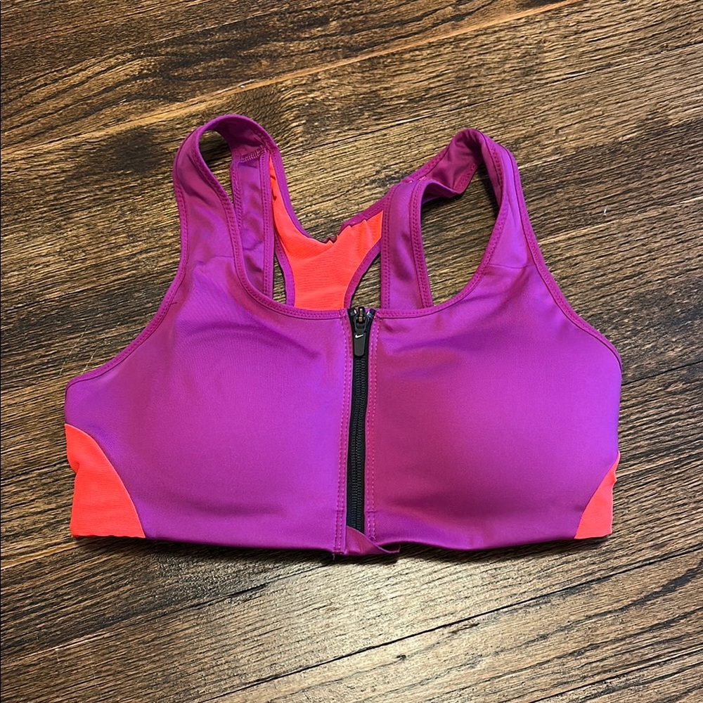 Women’s Nike Dri-Fit Padded Sports Bra Size Medium
